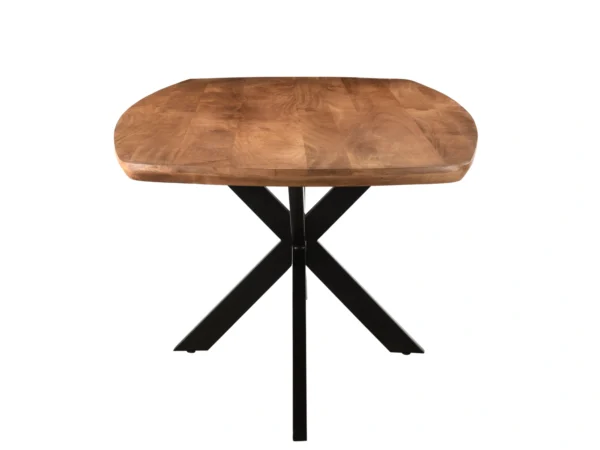 Deens design eettafel in duurzaam hardhout met metalen poot. Deze tafel is uitgevoerd met een spinpoot en Deens design ovaal blad.