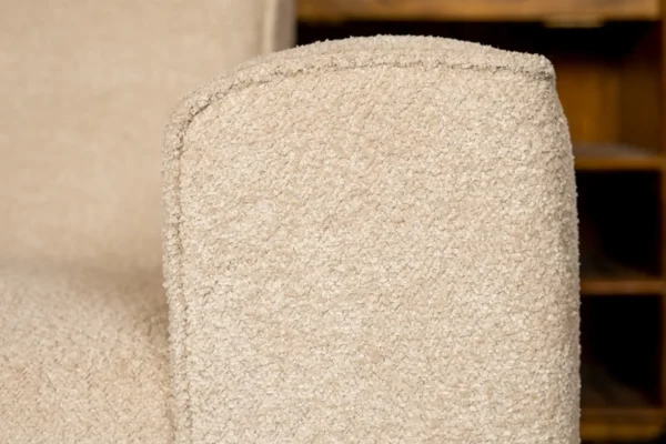 Sustainable, contemporary, and comfortable bouclé sofa with round elements and cushions. Bouclé sofa, high Martindale score - TEAK