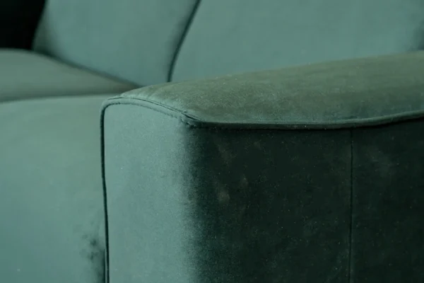 Sustainable, contemporary, and comfortable sofa in velvet with rounded elements and black metal base - TEAK2 furniture store.