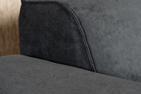 Duurzame, moderne en comfortabele hoekbank met ronde elementen in gerecycled polyester en metalen zwart onderstel - TEAK2.