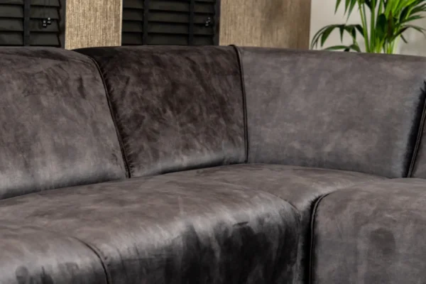 Duurzame, moderne en comfortabele hoekbank in velvet met ronde elementen en metalen zwart onderstel - meubelwinkel TEAK2.