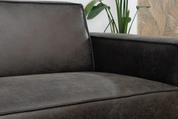 Duurzame, comfortabele en moderne bank in ECO-leder met metalen zwart onderstel. Luxe leren bank 3-zits, lederen sofa - TEAK2.