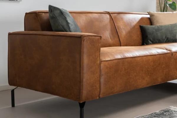 Duurzame, comfortabele en moderne bank in ECO-leder met metalen zwart onderstel. Luxe leren bank 3-zits, lederen sofa - TEAK2.