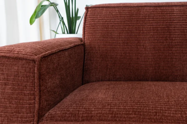 Sustainable, comfortable, and contemporary sofa in ribbed fabric with black metal base. Ribbed fabric sofa in recycled polyester, 3-seater sofa - TEAK2.