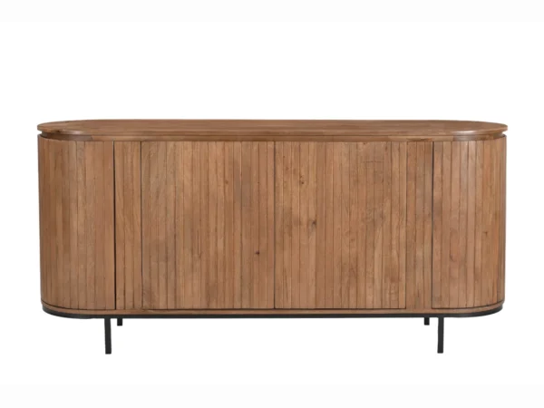Buffet tendance au look chic, à l'allure élégante. Côtés arrondis et portes battantes, lattes en bois.