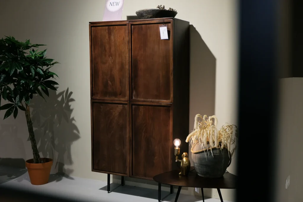 Furniture - furniture shop 2FURN: trendy furniture at the best value for money